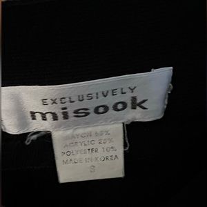 Misook, 100% acrylic skirt, cute style.